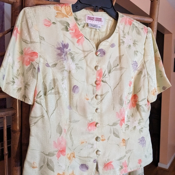 Maggy London Petites Silk Suit 6 - Picture 15 of 15